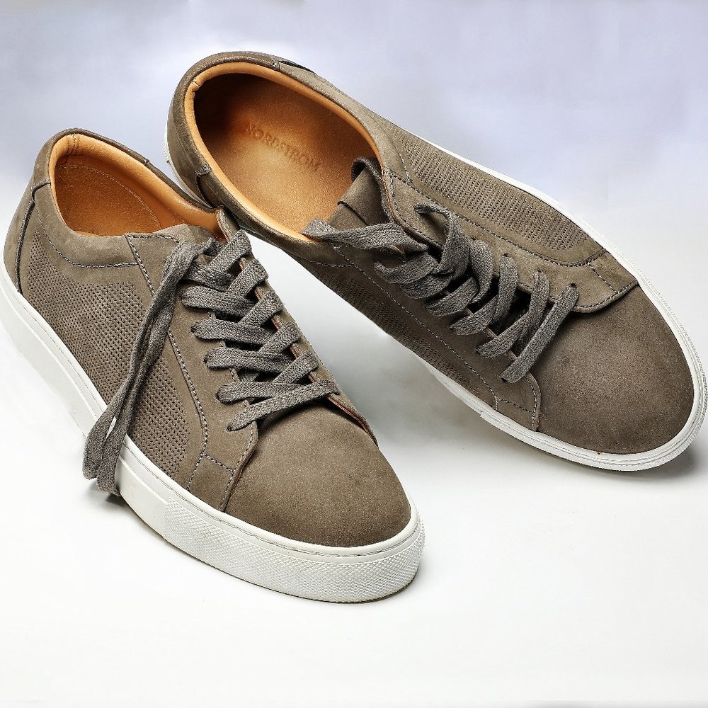 NORDSTROM LACE UP MENS SNEAKER/SHOE